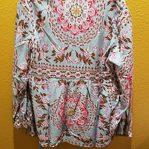 SOLD Mandala Blouse Pandora - Picture 4 of 6
